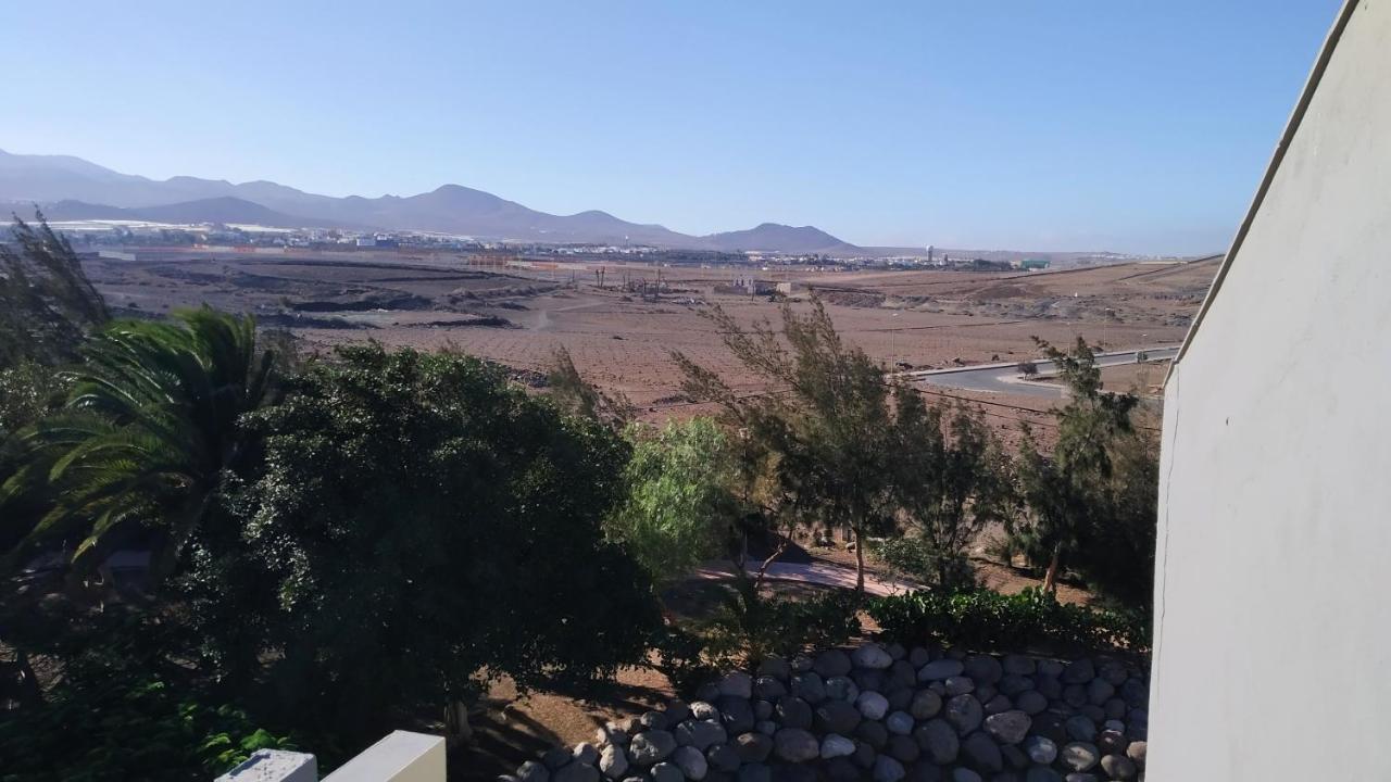 Burero Beach Stay - Quiet El Burrero ภายนอก รูปภาพ