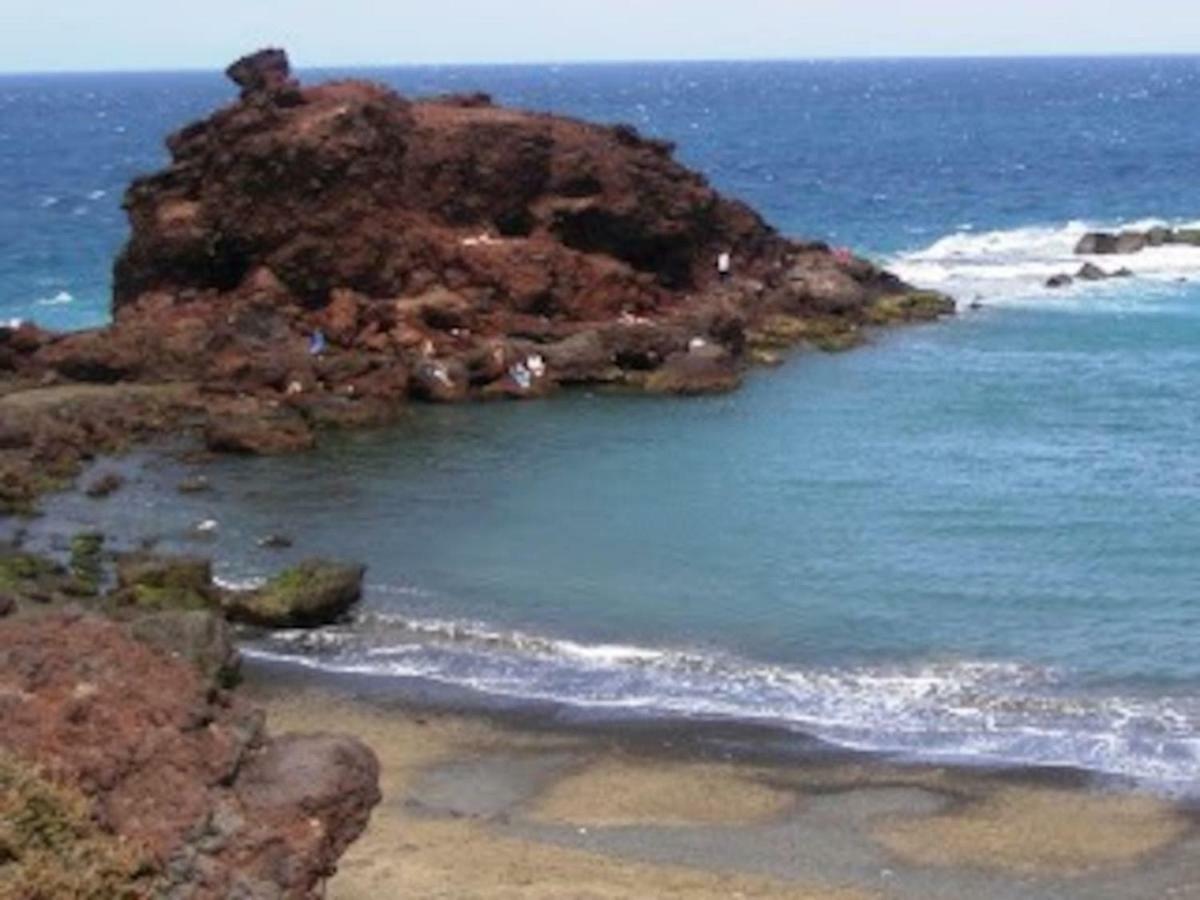 Burero Beach Stay - Quiet El Burrero ภายนอก รูปภาพ